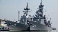 Sejumlah kapal perang milik Angkatan Laut Jepang singgah di perairan laut Tanjung Priok, Jakarta, Selasa (18/9/2018).