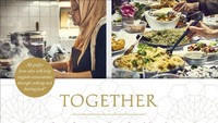 Meghan Markle baru saja membantu sekelompok wanita korban tragedi Grenfell Tower untuk membuat buku masak berisi 50 resep favorit. Buku berjudul Together: Our Community Cookbook ini menampilkan kata pengantar dari Meghan. Foto: Jenny Zarins/PA Wire/PA Images