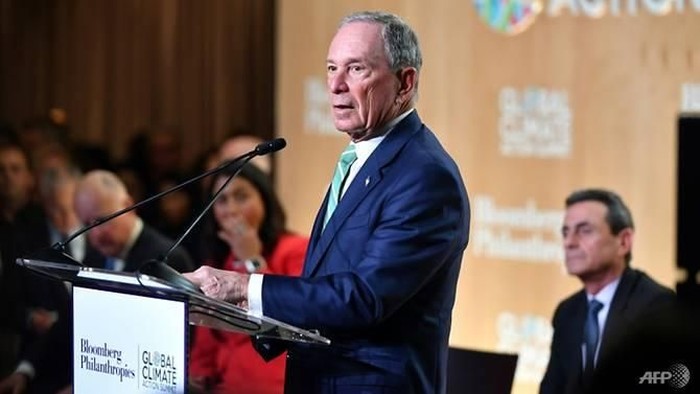 Michael Bloomberg is considering a 2020 White House run as a Democrat, but its unclear whether that party would see the billionaires candidacy in a positive light AFP/JOSH EDELSON
Read more at https://www.channelnewsasia.com/news/world/ex-ny-mayor-bloomberg-once-again-mulling-white-house-bid-10730586