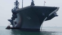 JS Kaga (DDH-184) adalah kapal induk helikopter (resmi diklasifikasikan oleh Jepang sebagai destroyer perusak helikopter).