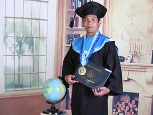 Punya Mahasiswa Bernama Aa, ITS: Kami Baru Tahu Saat Wisuda