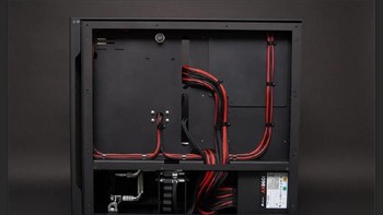 Penataan kabel dalam CPU desktop. Foto: Ultralink