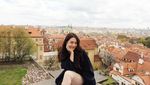 Liburannya Mew Nittha, Aktris Cantik Thailand di Film 7 Days