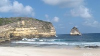 Secara fisik, kawasan wisata di TWA Gunung Tunak ini tidak terdampak bencana gempa Lombok. Jadi aman untuk dikunjungi. (Harianto/detikTravel)