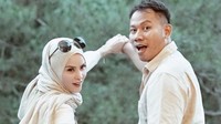 Angel Lelga dan Vicky Prasetyo diterpa isu perceraian. Foto: Dok. Instagram/angellelga