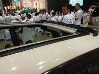 Unik Toyota Starlet Ini Atapnya Bolong