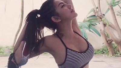 Bugarnya Bella Shofie, Si Ibu Baru Cantik yang Gemar Yoga