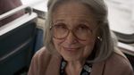 Duh, Captain Marvel Pukul Nenek-nenek di Bus