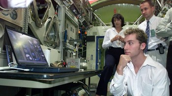 Ia juga sudah menjalani sejumlah latihan terkait misi di Johnson Space Center, Houston, Texas, Amerika Serikat. (Foto: Getty Images)