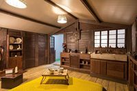 Interior hotel (booking.com)
