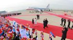 Meriahnya Warga Korea Utara Sambut Pertemuan Diplomatik Korut-Korsel