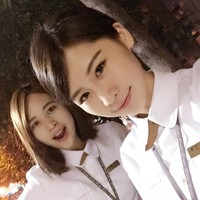 Suatu kali, ketika dia bertanya kepada seorang pelanggan pria bahwa berapa banyak tiket yang dibutuhkannya, pelanggan mengatakan dua tiket untuk dia dan Chang Pee. Namun, Chang Pee langsung tenang dan terus memandu penumpang dengan senyum lebar. Foto: Istimewa