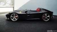 Khusus untuk para kolektor dan pencinta Ferrari nomor wahid, desain Monza SP1 dan SP2 terlahir dari mobil ikonik Ferrari seperti 166 MM tahun 1948 dan juga mobil seperti 750 Monza dan 860 Monza. Pool/Ferrari.