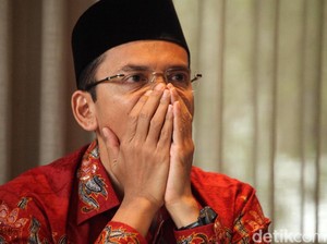 TGB Tak Sengaja Main Tenis Bareng Deputi Penindakan KPK