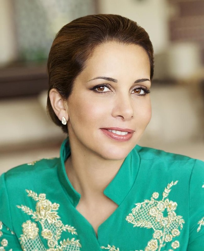 Inilah Putri Haya Bint Al Hussein. Dia merupakan anak dari Raja Hussein Yordania, dari istri ketiganya, Ratu Alia. Wanita cantik ini memiliki gelar Her Royal Highness Princess Haya of Jordan. Foto: Facebook