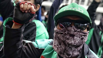 Demonstrasi yang diinisiasi oleh Gabungan Roda Dua (Garda Indonesia) ini mengusung sejumlah tuntutan, salah satunya menuntut menghapus potongan komisi 20 persen bagi aplikator.