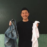 Dalam perjalanannya, Zozotown cukup berjaya. Bahkan majalah Vogue dalam sebuah artikel di situsnya 2016 silam, menyamakan kesuksesan Zozotown dengan perusahaan sejenis seperti Amazon dan Net-a-Porter. (Foto: Instagram/@yusaku2020)