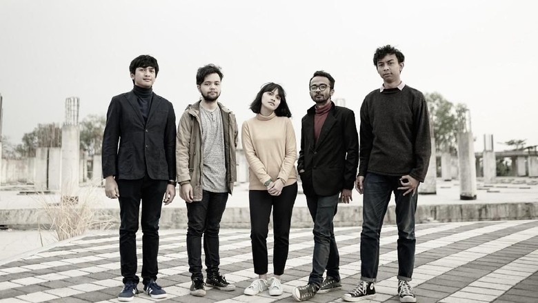 Skylight Jadi Perkenalan Kedua Bagi Ping Pong Club Skylight Jadi Perkenalan Kedua Bagi Ping Pong Club