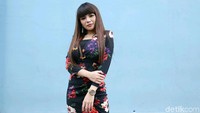 Jadi gara-gara kasus prostitusi online atau apa, Dinar? (Pool/Ismail/detikFoto)