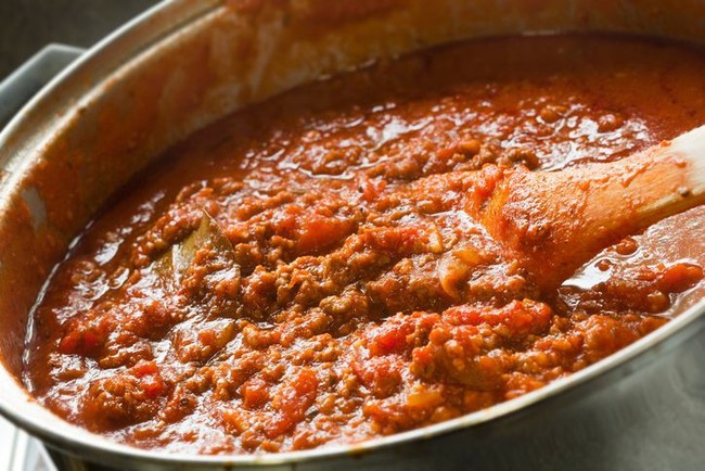 5 Kesalahan Ini Bisa Bikin Saus Bolognese Kurang Enak