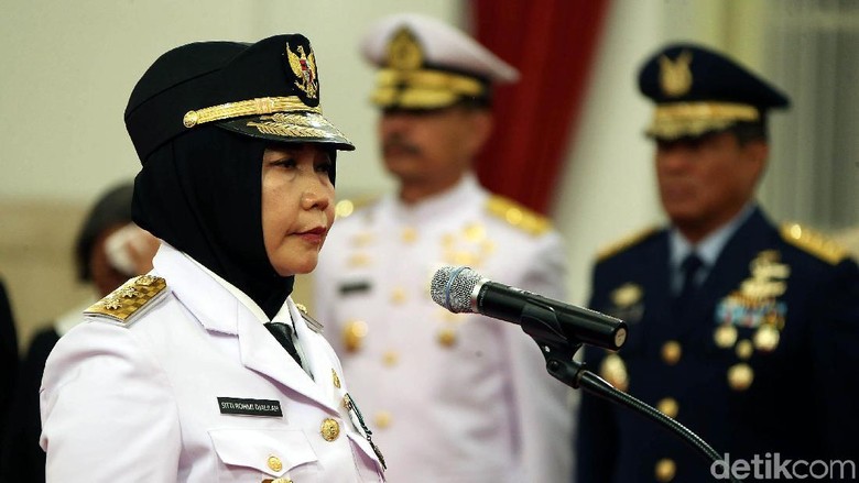 Wagub NTB Blak-blakan Dukung Jokowi 2 Periode, PD: Ingat Sejarah! Wagub NTB Blak-blakan Dukung Jokowi 2 Periode, PD: Ingat Sejarah!