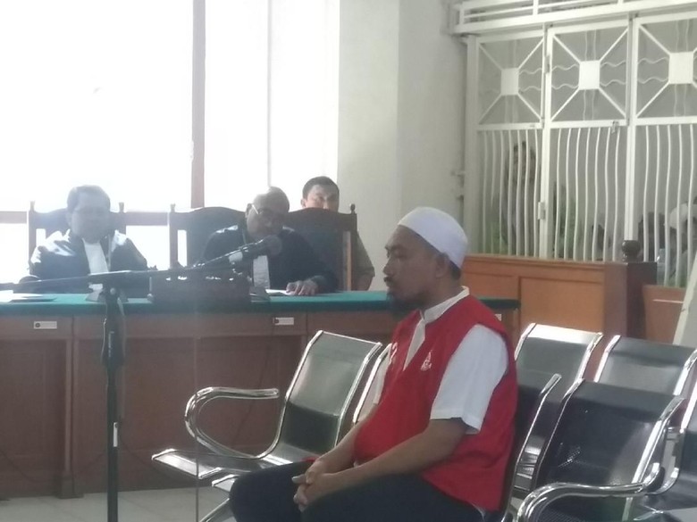 Jaksa Dakwa Bos Abu Tours Cuci Uang Jemaah Jadi Harley-Alphard Jaksa Dakwa Bos Abu Tours Cuci Uang Jemaah Jadi Harley-Alphard