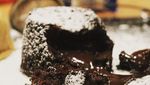 Sore Ini Enaknya Ngemil Choco Lava Cake yang Lumer Legit
