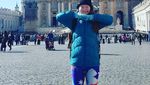 Liburannya Model Down Syndrom Cantik, Madeline Stuart