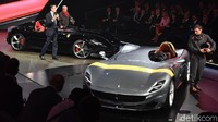 Mesin ini membuat mobil bisa berlari dari 0-100 km/jam dalam 2,9 detik dan 0-200 km per jam dalam 7,9 detik. Sudah pantas disebut supercar. Pool/Ferrari.