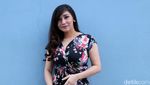 Baby Margaretha, Dari Bikini Jadi Gaun