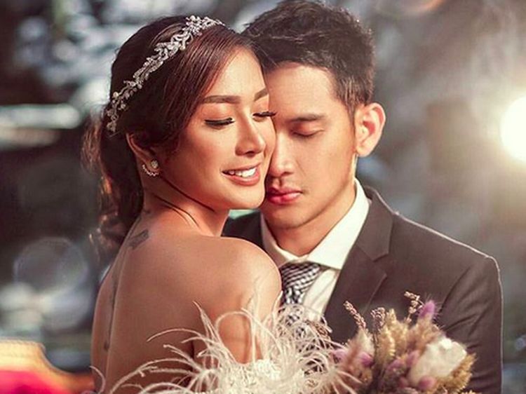 Intip Foto Prewedding Rezky Aditya dan Patricia Razer
