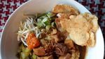 Biar Melek dan Semangat, Sarapan Bubur Asinan yang Gurih Segar