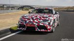 Aksi Raja Toyota di Sirkuit
