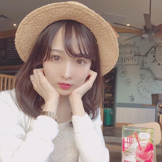  Sudah kenal dengan Ana? Ia adalah seorang apoteker wanita yang berasal dari Jepang dan berparas cantik Foto: Instagram