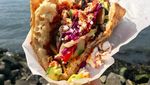 Gurih Menggoda! 10 Doner Kebab Turki Dalam Gulungan