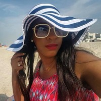 Wanita asal Kenya Julia Wanza tak sempat menikmati keindahan payudara barunya setelah operasi plastik. Ia mengalami infeksi parah setelah melakukan operasi pembesaran payudara. Ia sempat dilarikan ke rumah sakit, namun infeksi telah menyebar. Usaha dokter tidak membuahkan hasil, Julia tewas mengenaskan. Foto: istimewa