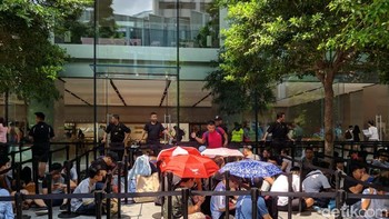 Selain Singapura,iPhone XS dan iPhone XS Max sudah bisa dipesan pada 14 September dan mulai dikapalkan pada 21 September di kurang lebih 30 negara. (Foto: detikINET/Adi Fida Rahman)
