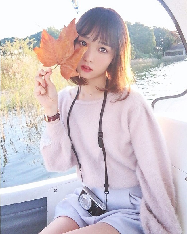 Tak hanya cantik dan imut, penampilan Ana sehari-hari juga terlihat menarik saat dirinya mengenakan pakaian kasual. Foto: Instagram