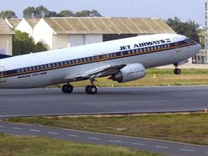 Utang Menumpuk, Maskapai India Jet Airways Bangkrut