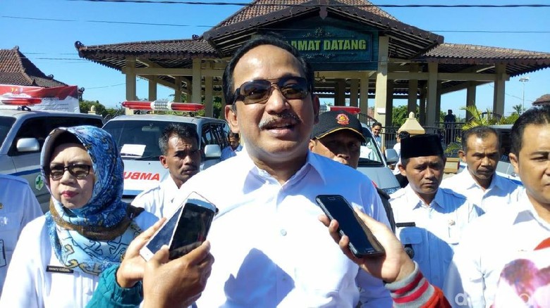 Bupati Ipong Minta Maaf Soal Kades Bisa Jadi Tim Kampanye Bupati Ipong Minta Maaf Soal Kades Bisa Jadi Tim Kampanye