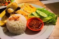 Kopi Bang Alay: Bisa Ngopi Enak dan Makan Nasi Berlauk Komplet 24 Jam