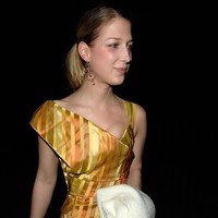 Suami Gabriella, Thomas Kingston, ternyata pernah menjadi kekasih Pippa Middleton; adik Kate Middleton di 2011. Keduanya jelas menjalin hubungan yang baik setelah putus. Pippa Middleton dan suaminya bahkan menghadiri pernikahan mereka sebagai tamu undangan. Foto: Dok. Getty Images