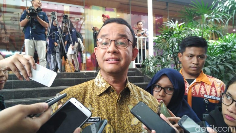 Anies: Jembatan Gantung di Daan Mogot Segera Diperbaiki Anies: Jembatan Gantung di Daan Mogot Segera Diperbaiki
