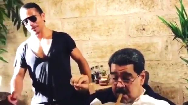 Menjamu Presiden Venezuela, Salt Bae Dibully dan Didemo Warga