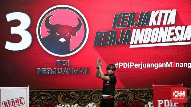 Peluncuran atribut dan slogan kampanye di Kantor DPP PDI-Perjuangan, Jakarta, 20 September 2018.