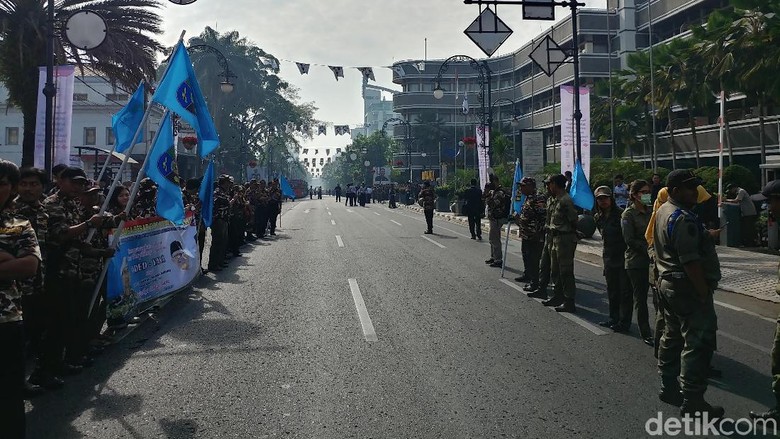 Pelantikan Kepala Daerah, Jalan Asia Afrika Ditutup Sementara Pelantikan Kepala Daerah, Jalan Asia Afrika Ditutup Sementara