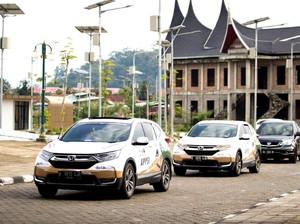 Jelajah Nusantara 21.000 Km Bareng CR-V Turbo Sambangi Padang