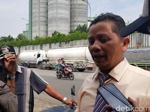 Kekurangan Air Bersih, Warga Sukabumi Datangi Pabrik Semen Jawa
