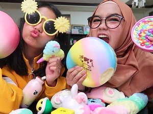 Kendaraan Mewah Artis Muda, Subscriber Ria Ricis Lewati Atta Halilintar