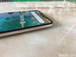 Lebih Intim dengan Xiaomi Mi A2 dan Mi A2 Lite